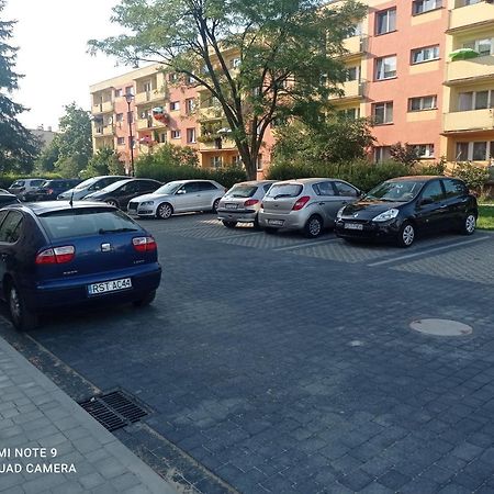 Apartament Na Parterze Stalowa Wola Exterior photo